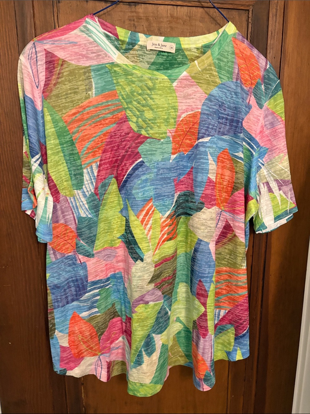 Colorful Abstract Leaf Print Tee